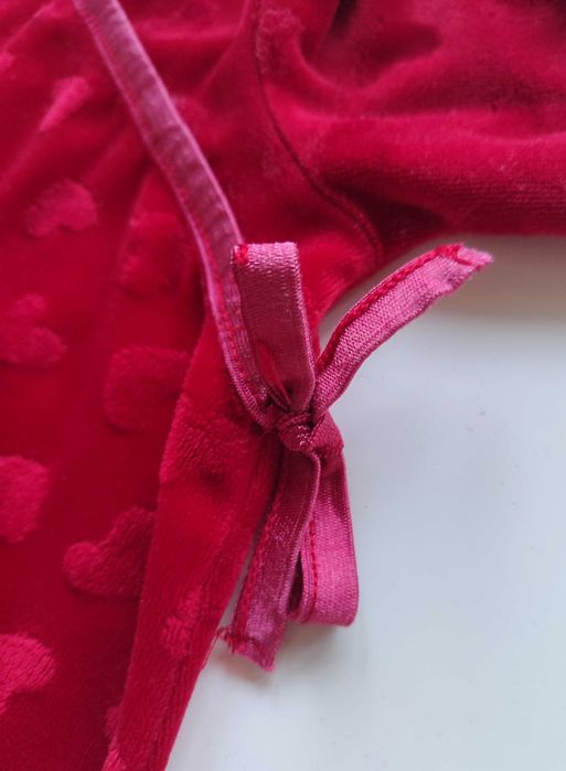 Japońska sukienka welurowa w serduszka H&M 104 Walentynki Święta