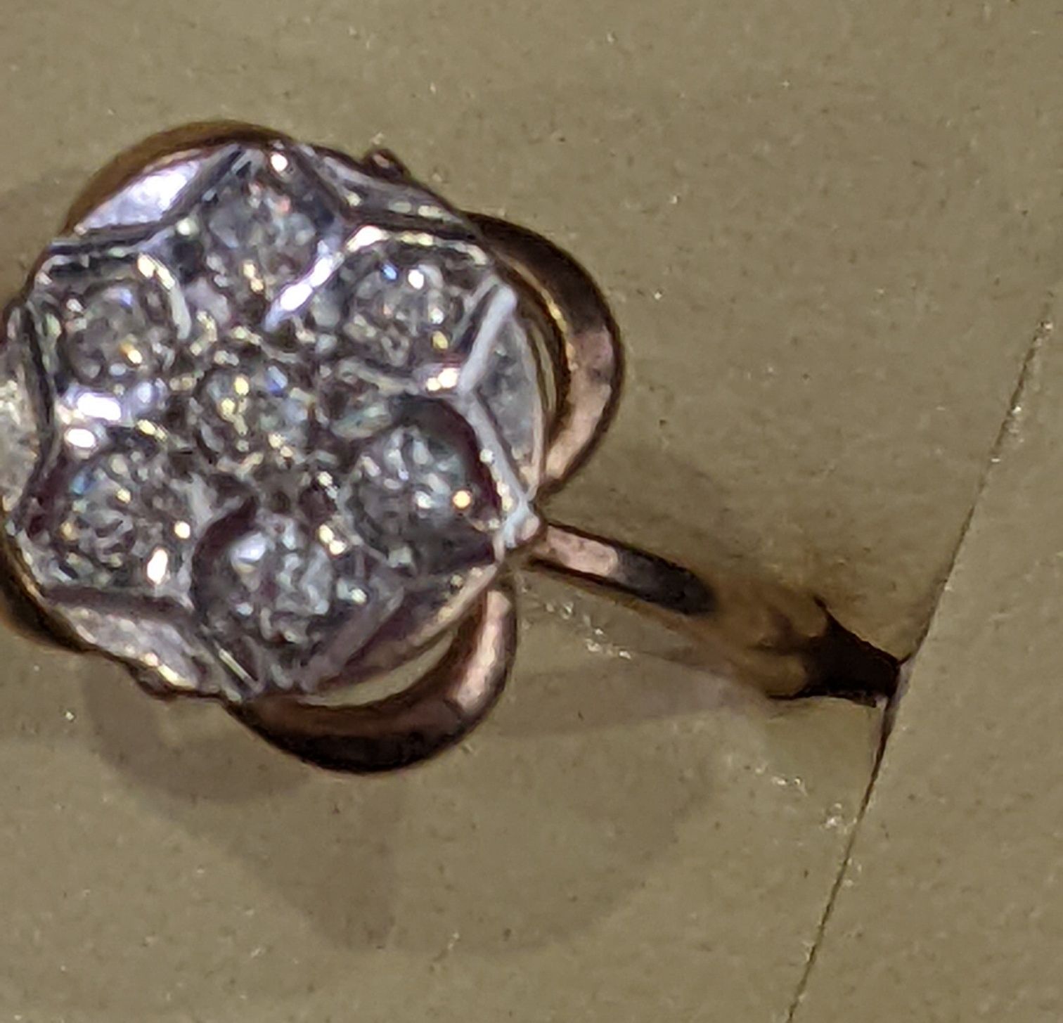 Кольца серьги с бриллиантом золото с платиной