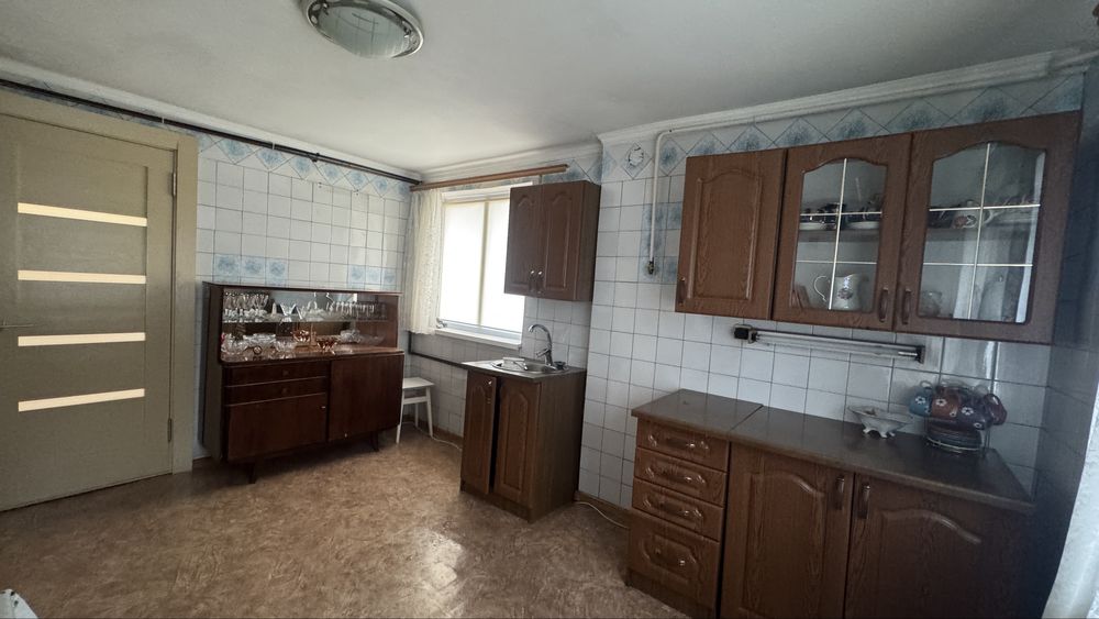 Оренда 1/2 будинку в Ірпені. 2кімнати, 7 соток