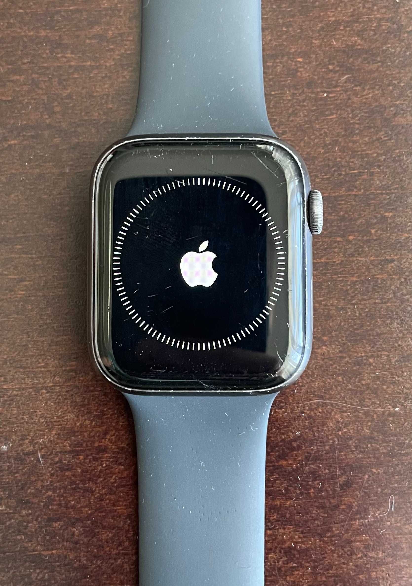 Apple Watch 5 Smartwatch