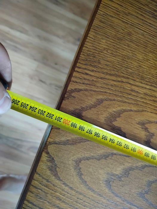 Solidny Stół dębowy plus 6 krzeseł rozkładany do 4 metrów