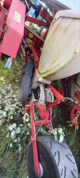 Сівалка упс 8 з транспортним