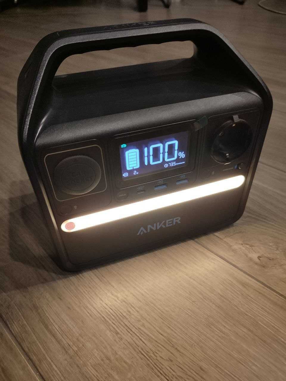 Зарядна станція ANKER 521 PowerHouse