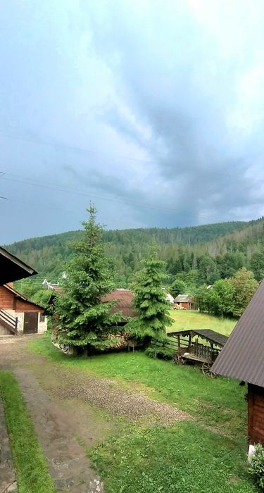 Котедж у Карпатах для 6/8 осіб.