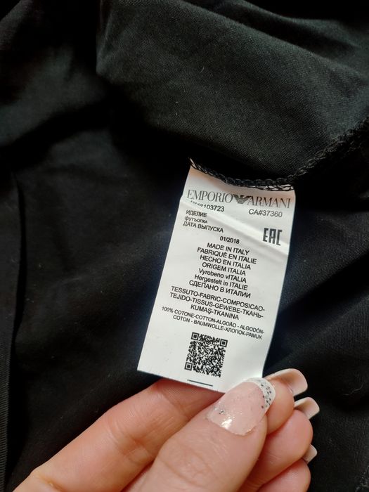 Czarny t-shirt męski z metką Emporio Armani 100% bawełna