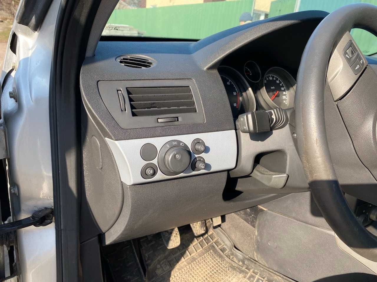 OPEL ASTRA H 1.9 CDTI   Опель Астра универсал