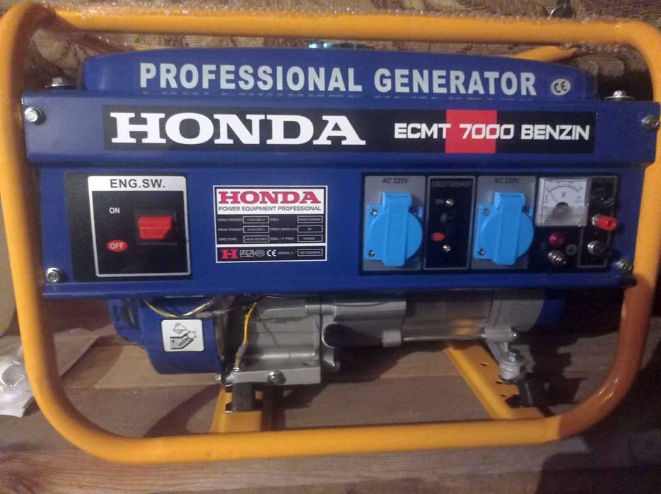 Генератор Honda 7000 (модель ECMT 7000)