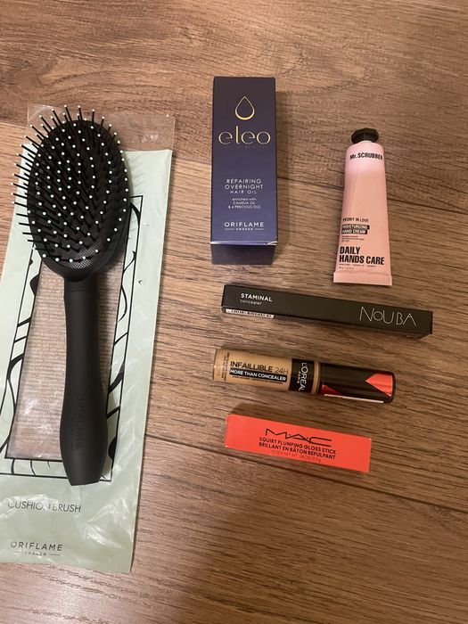 Набір косметики MAC, L’oreal, Nuoba, mr.Scrubber, Oriflame