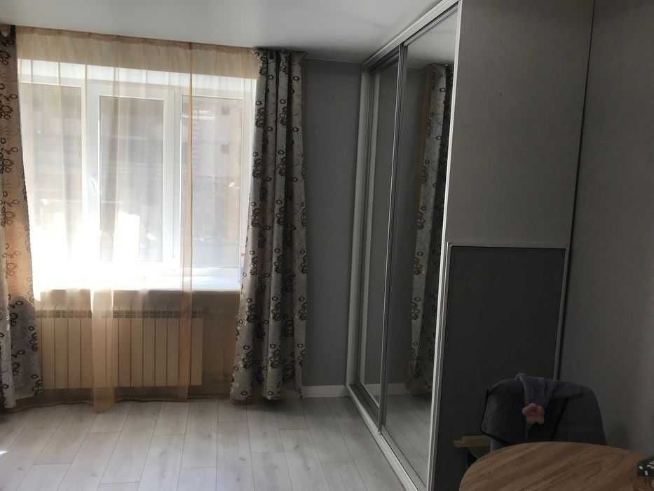 Продается уютная комната в общежитии с евроремонтом, возле моря