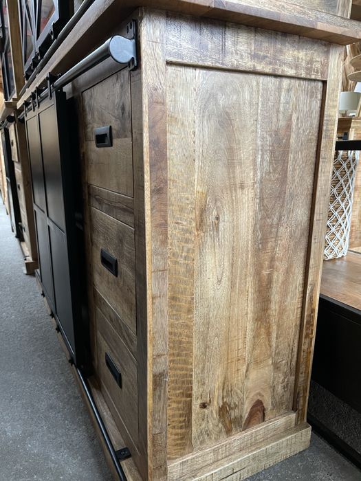 Kredens / drewno egzotyczne/ rustykalny / styl industrialny