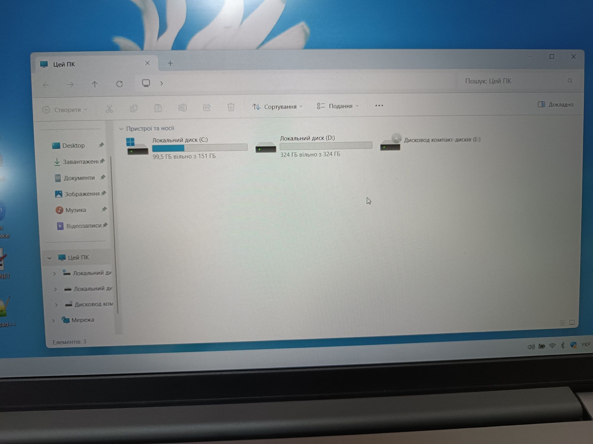 Продам ноутбук Lenovo IdeaPad 3 15IAU7 i3-1215u/16/512