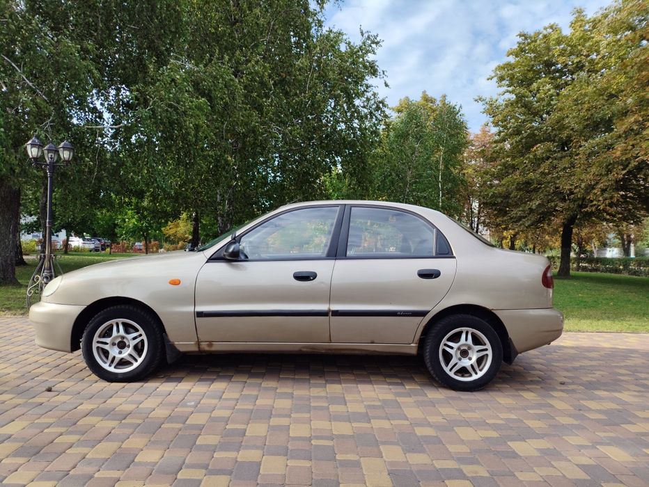 Продам Daewoo Lanos 1.6