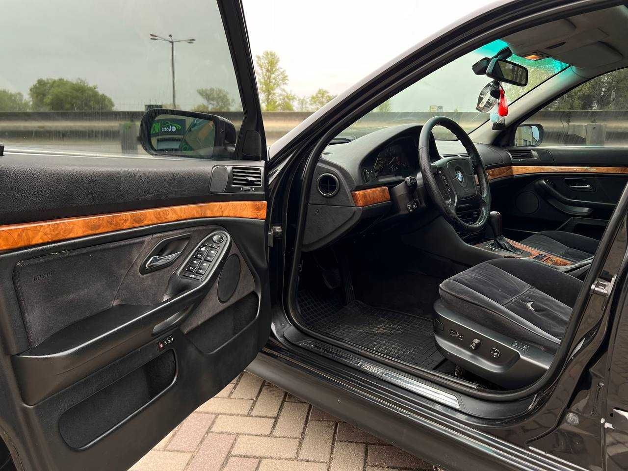 BMW 535i e39 1998р., 3.5 бензин, автомат