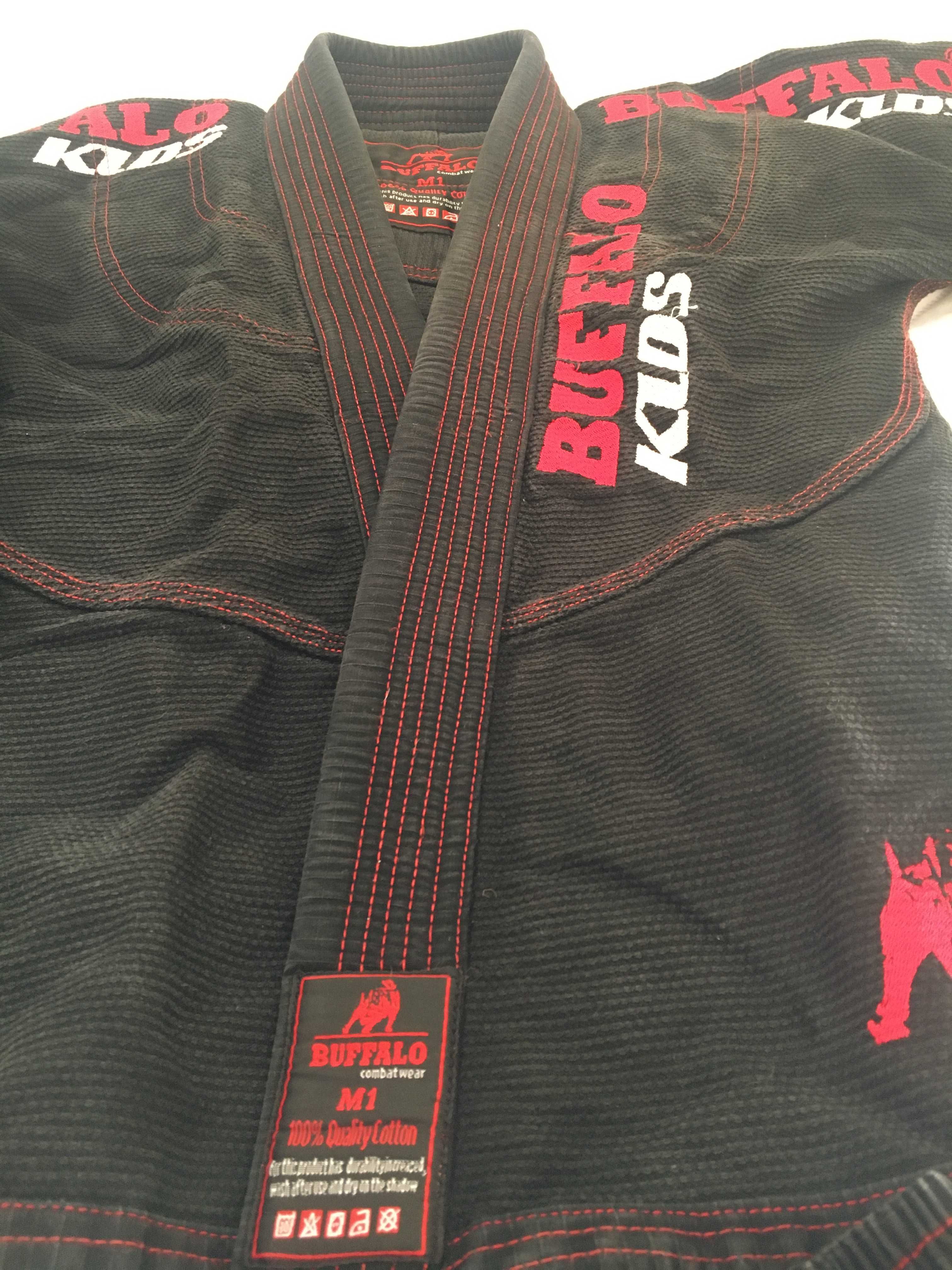 Kimono JiuJitsu criança da BUFFALO