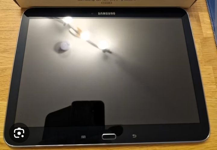 Tablets Samsung  tab 3 para quem souber arranjar ver descrição 2 table