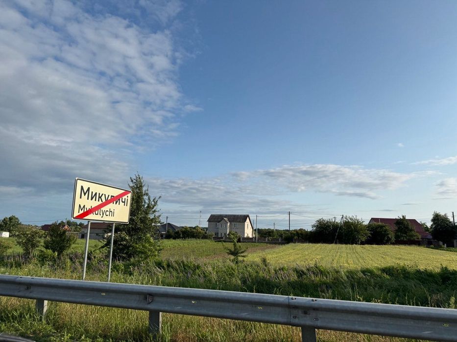 Фасадна земельна ділянка (траса Київ-Ковель)