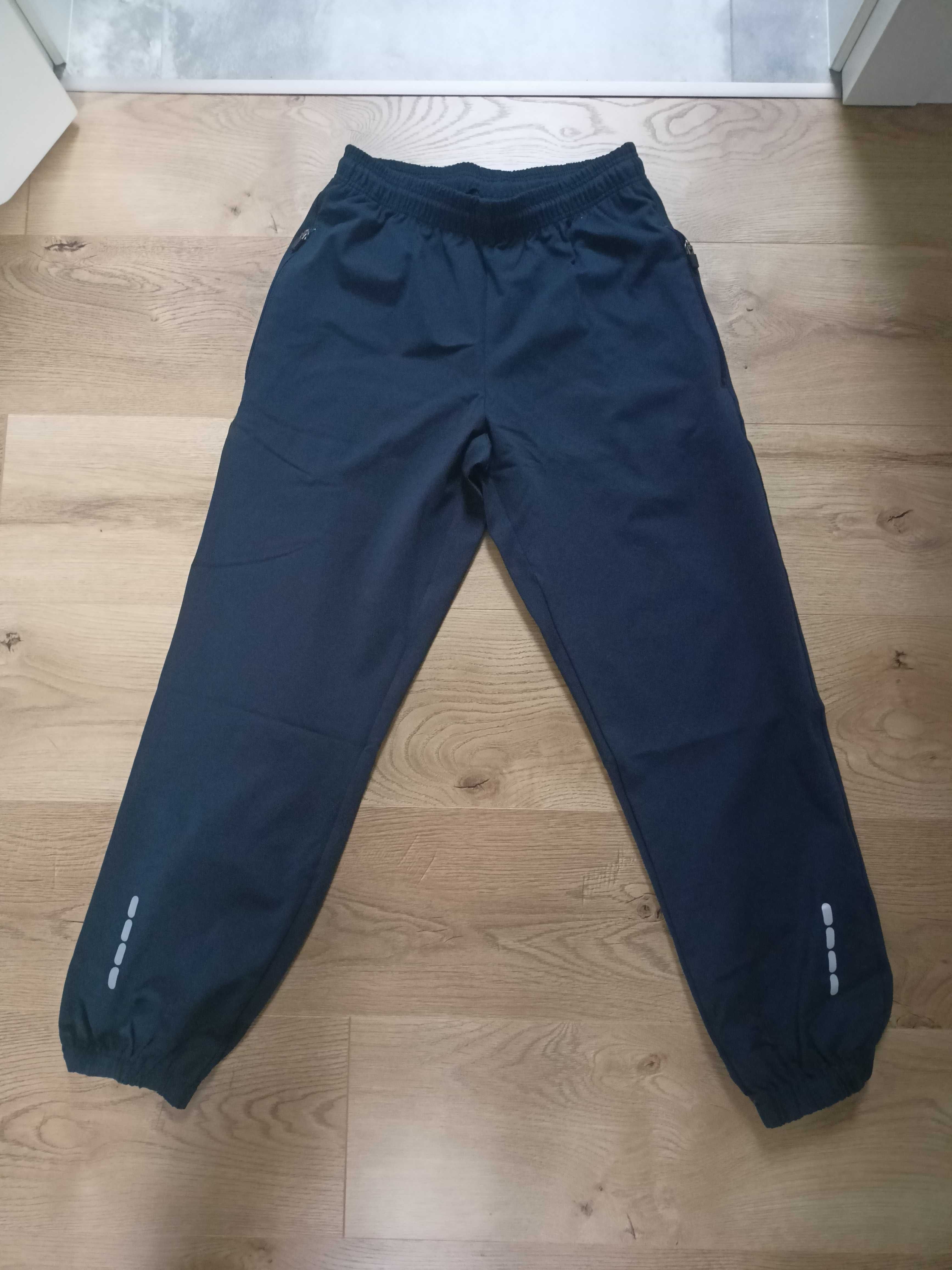 Wojskowy Dres Sportowy wzór 503B/MON rozmiar 88-96, 158-162, 78-86 cm