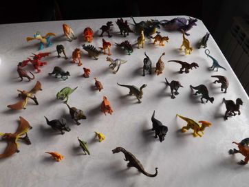 figurki dinozaury 44 smoki potwory