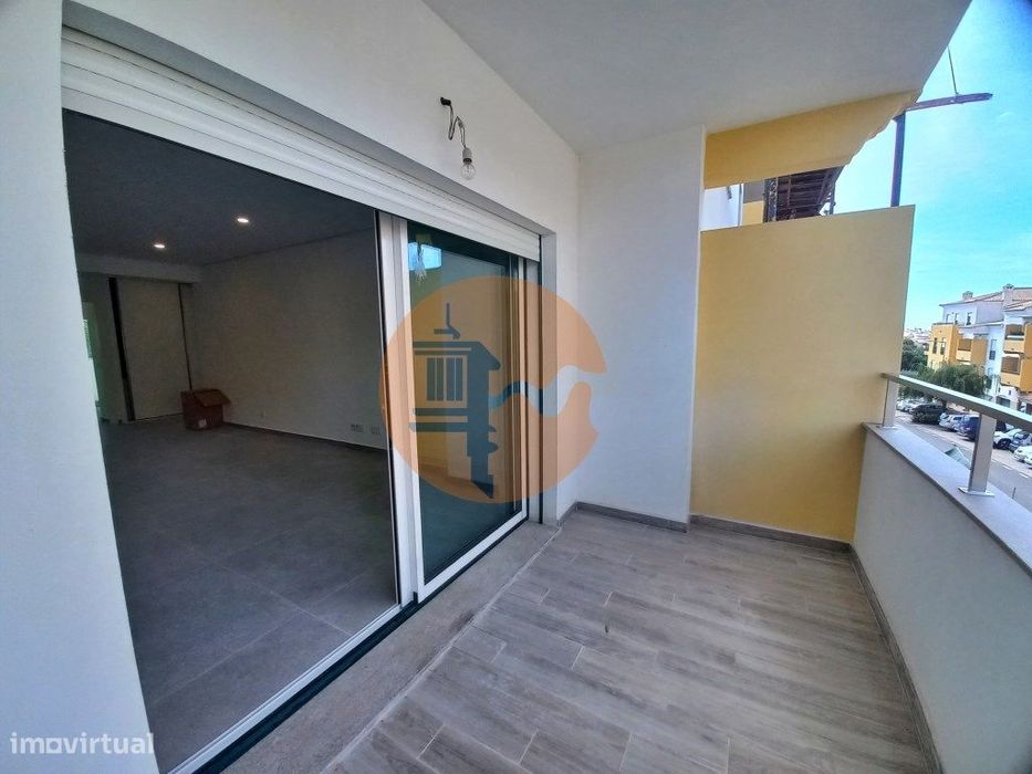 Excelente apartamento T3, garagem e arrumos fechados em fase de con...