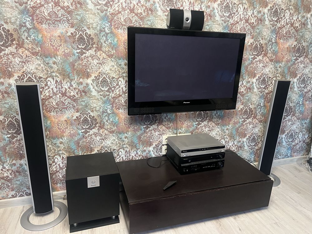 Pioneer домашний кинотеатр, телевизор