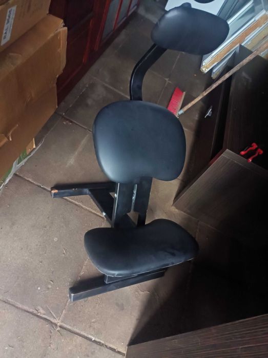 Klękosiad Ergo Comfort Plus Krzesło Ergonomiczne