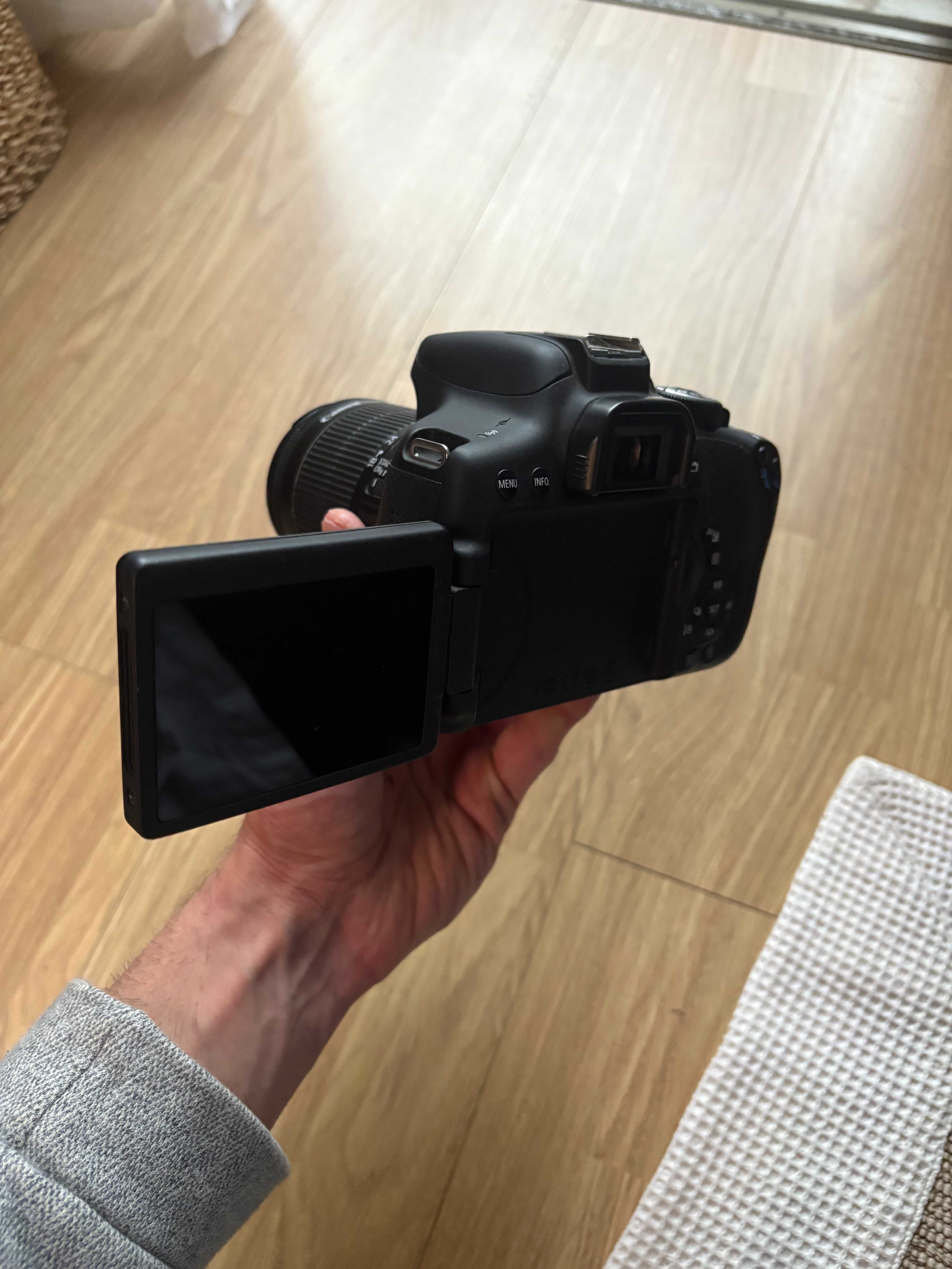 Canon 750d + 18-55mm-550 Disparos - 2 Baterias - Carregador - + Extras