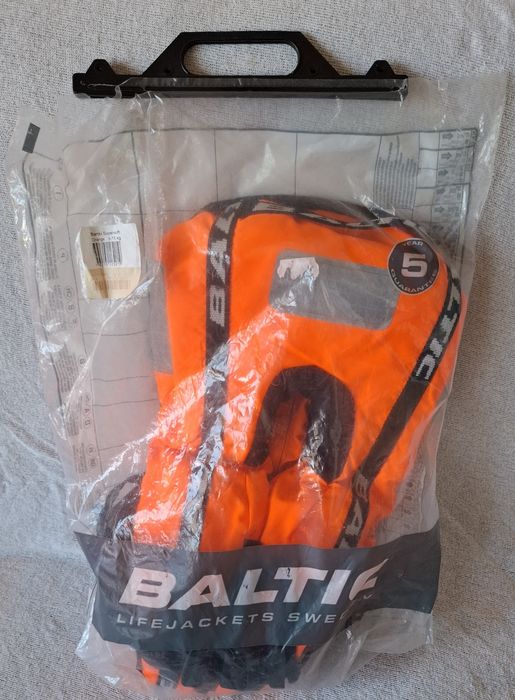 Kamizelka ratunkowa dla dzieci BALTIC 0-15 kg