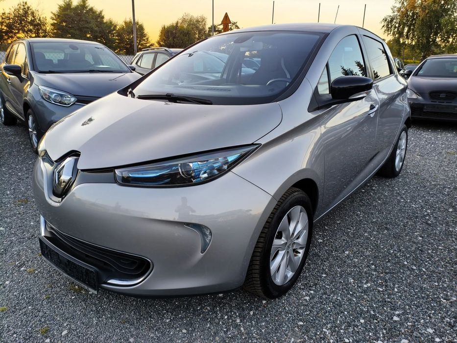 Renault Zoe doskonały stan * z baterią * bezwypadkowy * serwisowany w ASO * kamera