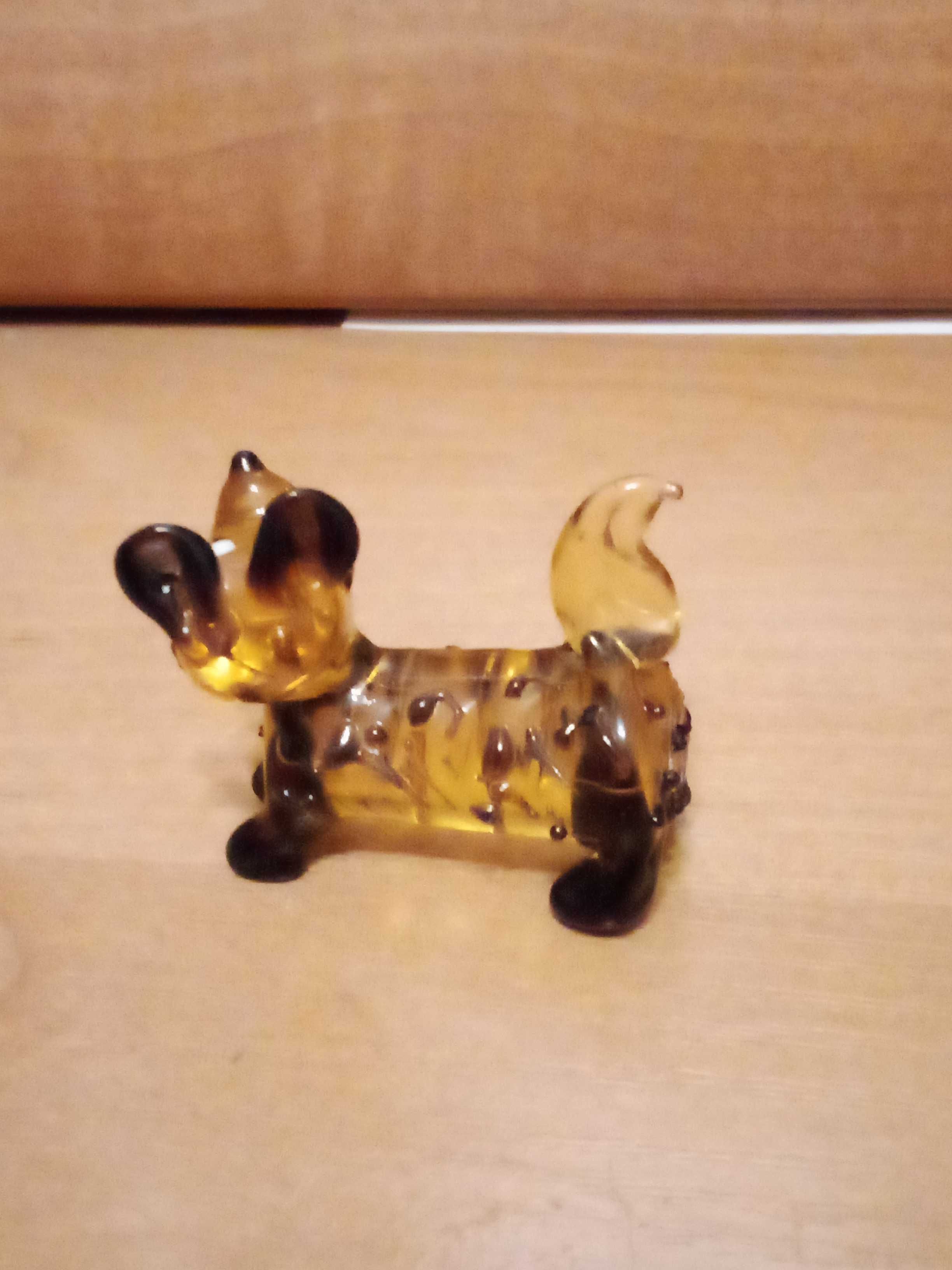 Статуэтка стеклянная собака мини