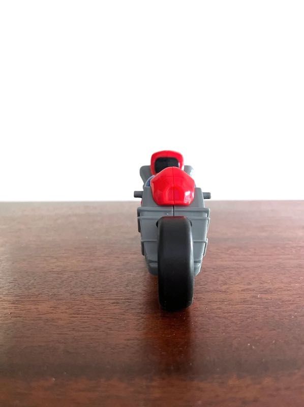 Mini Moto Colecionável Kinder – 14 cm  Modelo VUE01