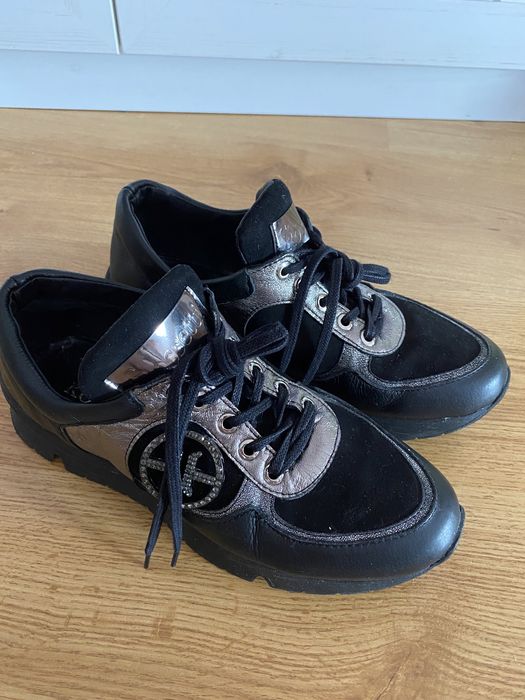 Skórzane sneakersy w stanie idealnym
