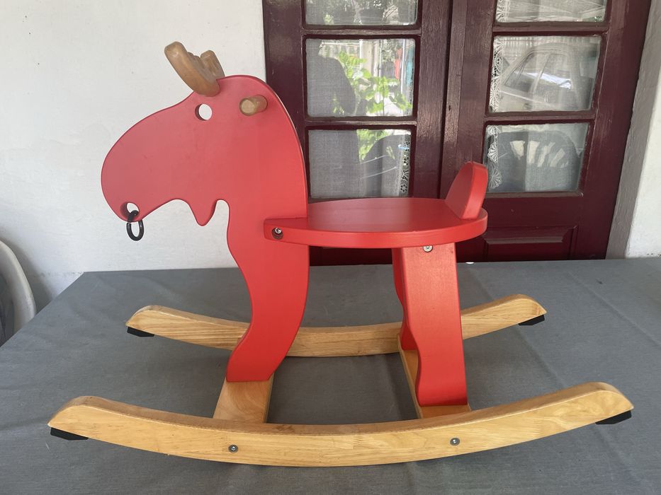 Balouço alce de madeira