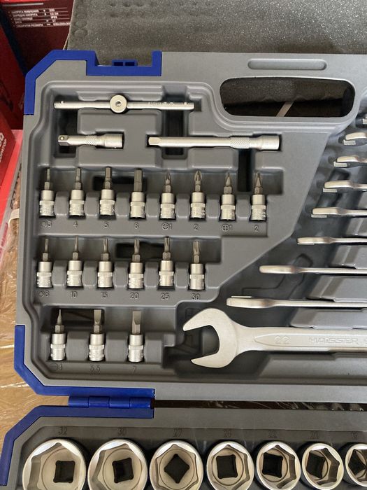 Набір інструментів професiйний 82 од. Haisser black 70253