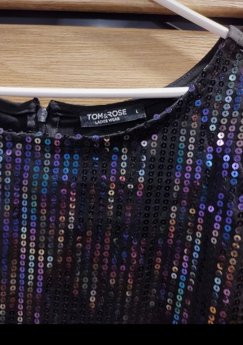 Sukienka Sylwestrowa cekinową L nowa