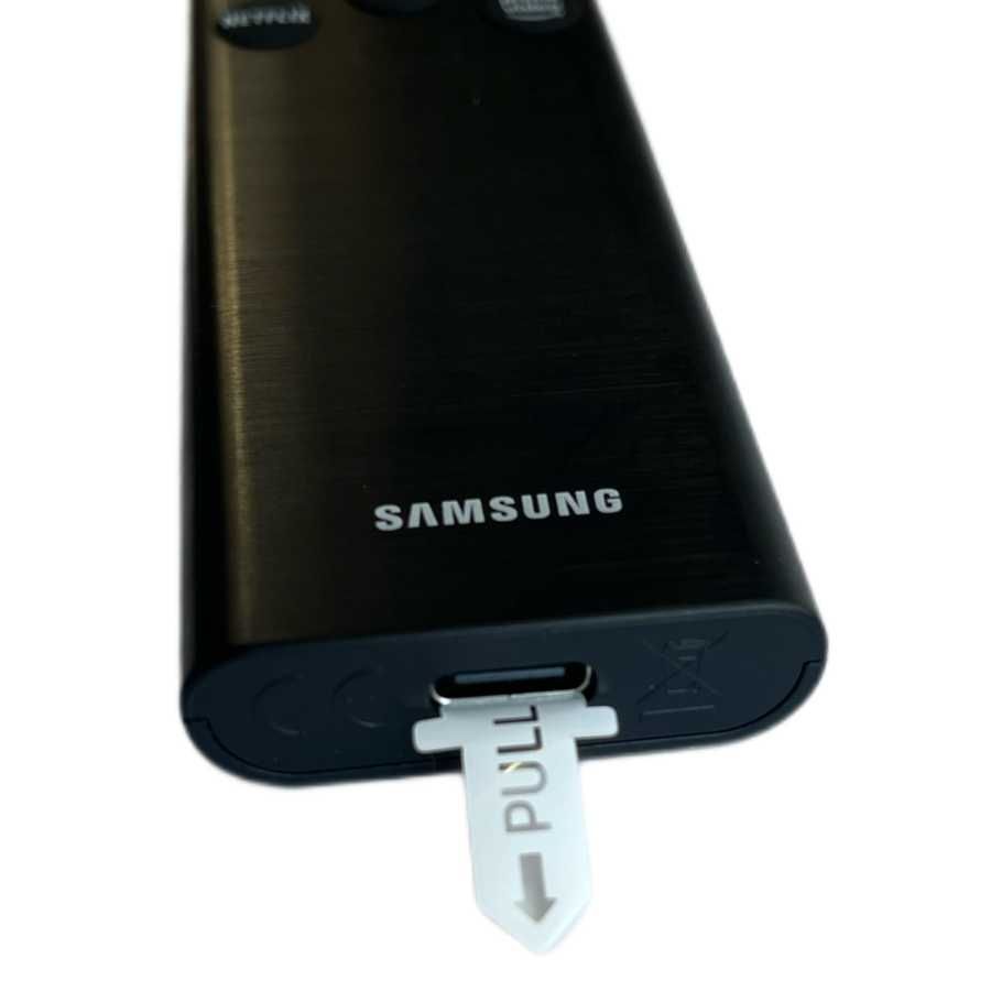 Новий телевізор  SAMSUNG  QE43Q60D