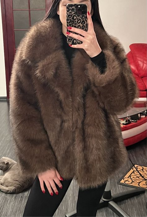 Еко шубка шоколадного кольору в стилі ZARA