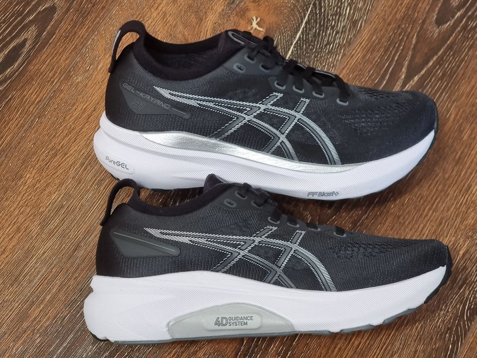 Оригінал 100%  жіночі кросівки asics gel kayano 31  euro 37.5