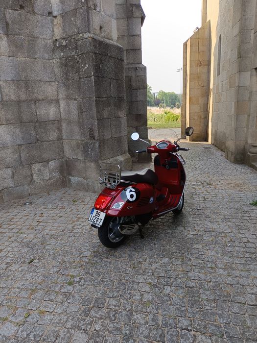 Vespa GTS Touring 125 iget 2018