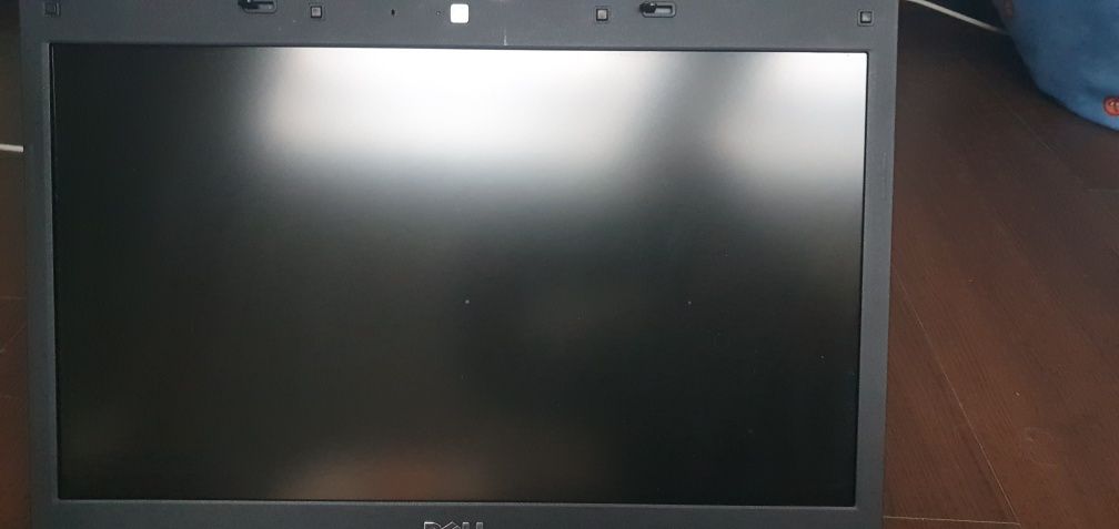 Vende-se Portátil Dell Latitude E5510 com porta serie
