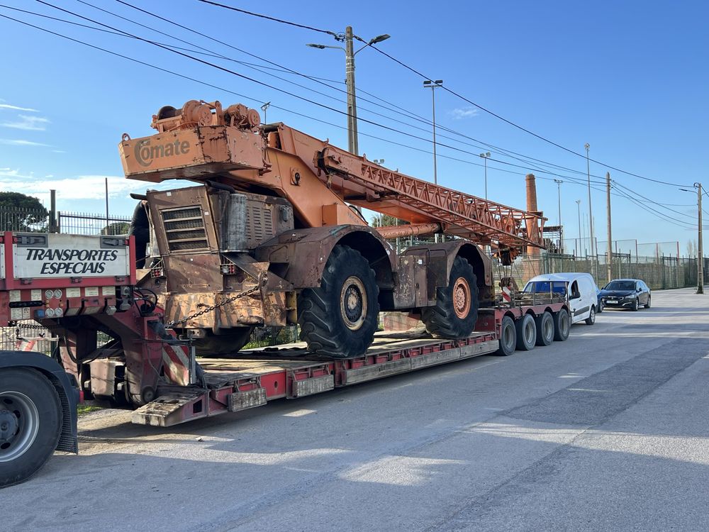 Grua Grove RT65S todo o terreno de 35 toneladas