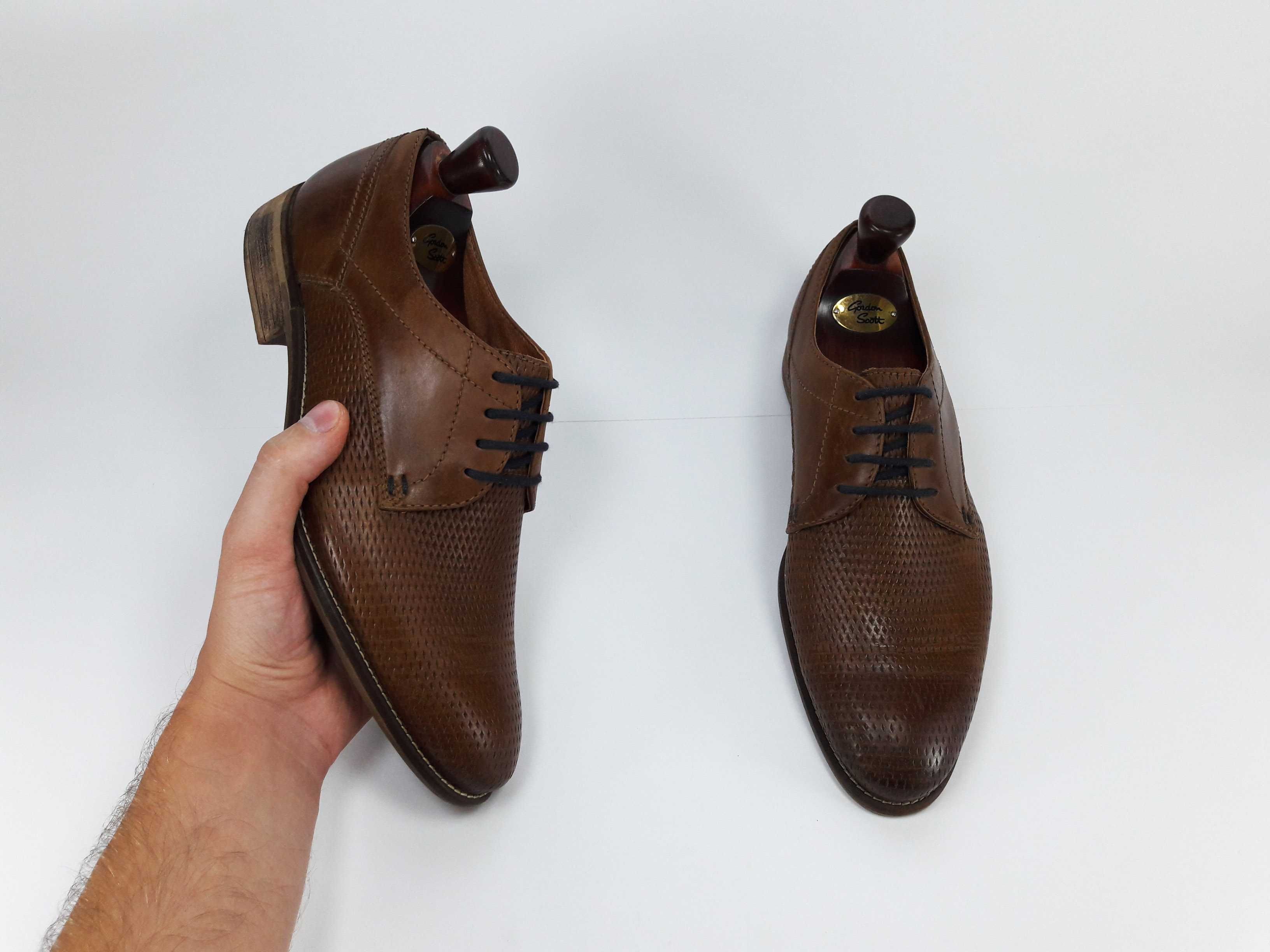 Pat Calvin Made in India шкіряні туфлі 42 43