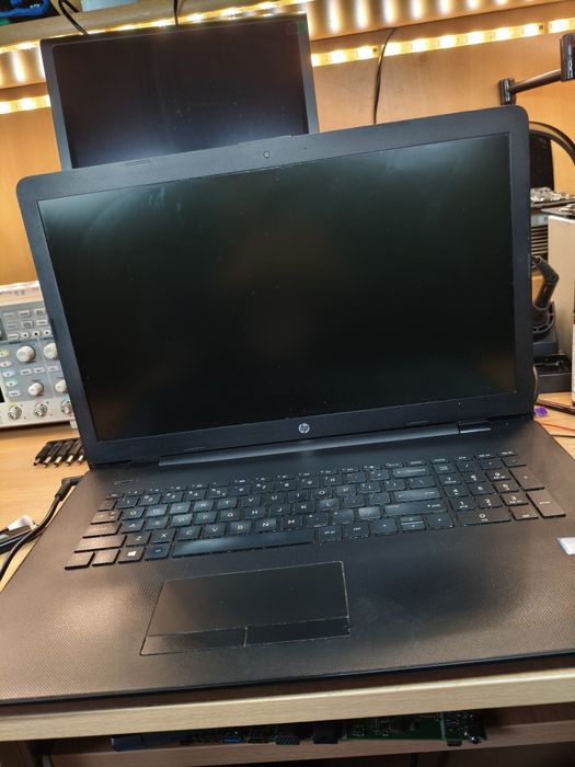 HP 17 i5 7gen 1tb dysk