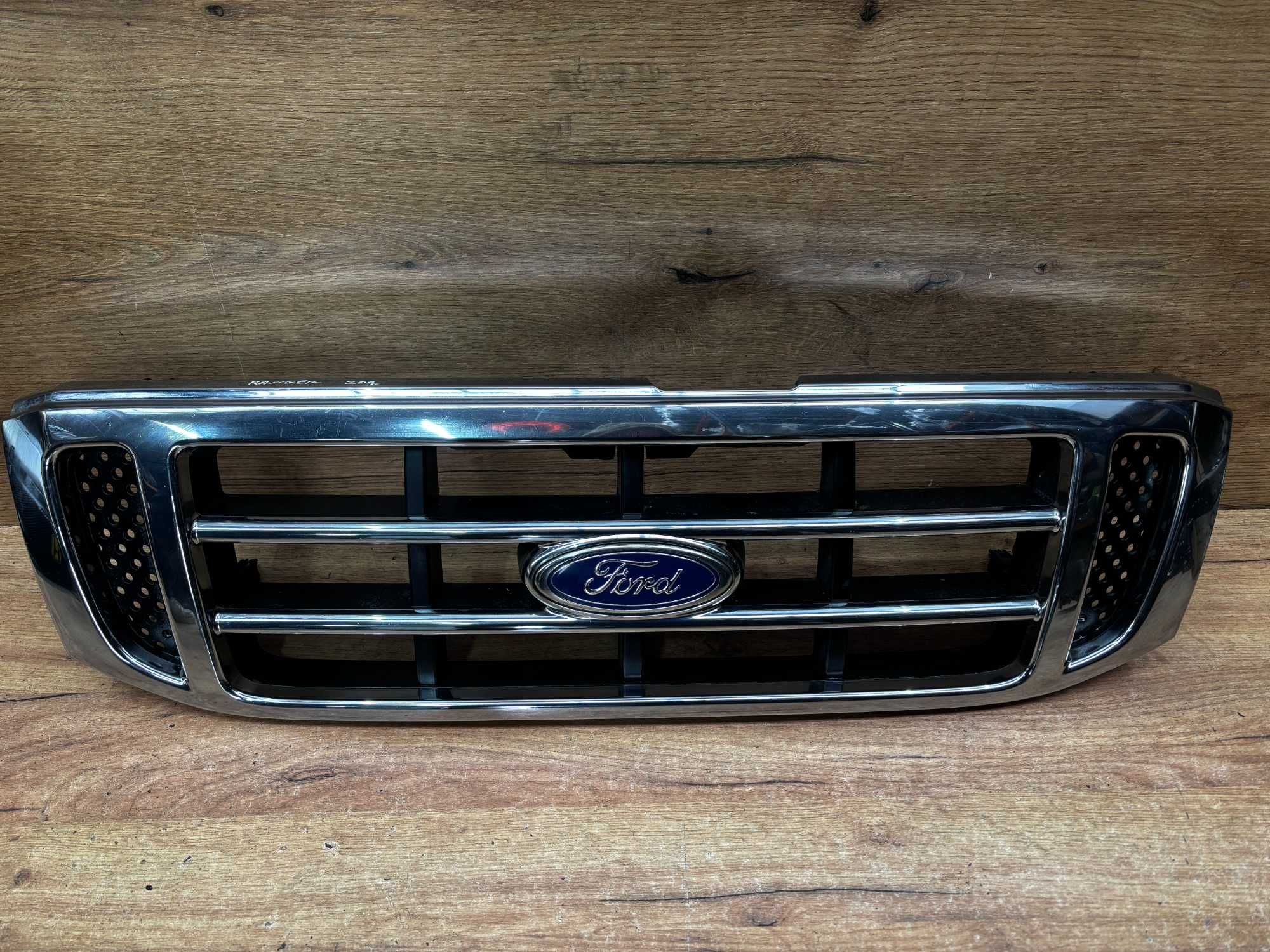 Grill atrapa zderzaka Ford Ranger