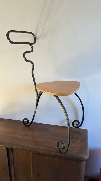 Krzesło , metaloplastyka drewno