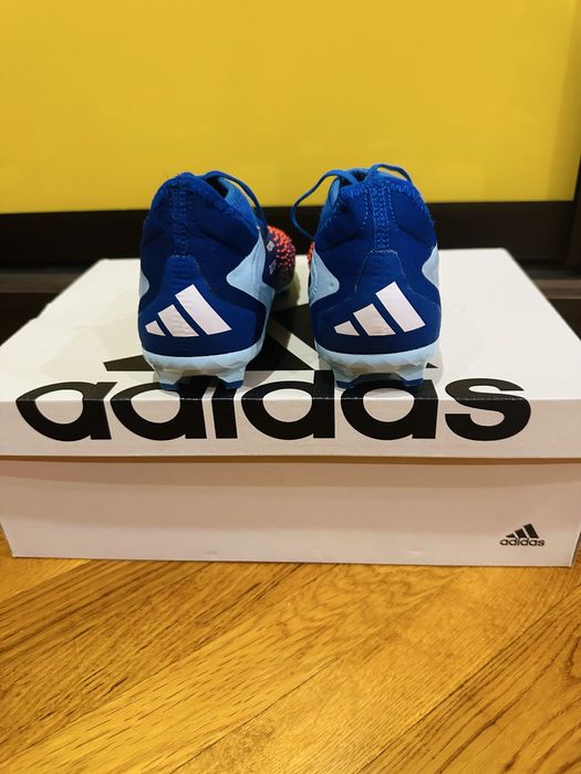 Бутсы Adidas Predator Accuracy размер 35,5