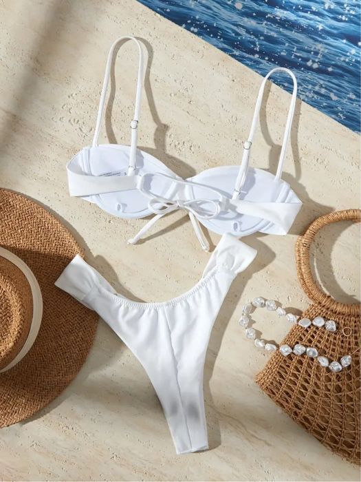 купальник білий, бікіні, купальник з кісточками, купальник з чашками