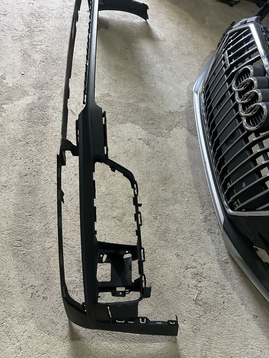 Губа спойлер низ бамперу Audi A4 B9 allroad