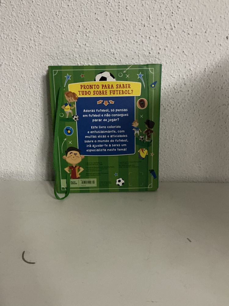 O divertido livro do futebol- livro de futebol para crianças