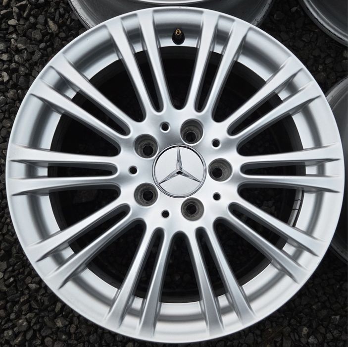 5 112 R16 Mercedes Benz W211 W212 W213 Vito Viano