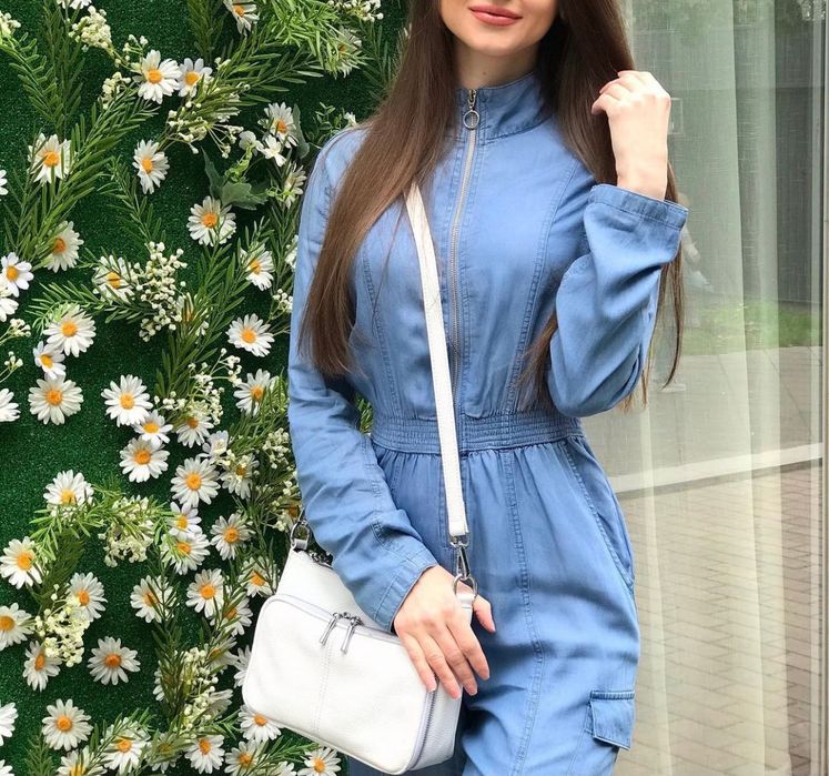 Джинсовий комбінезон